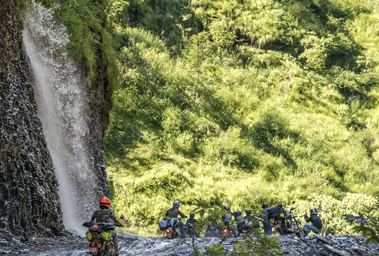 biking trip to lower mustang