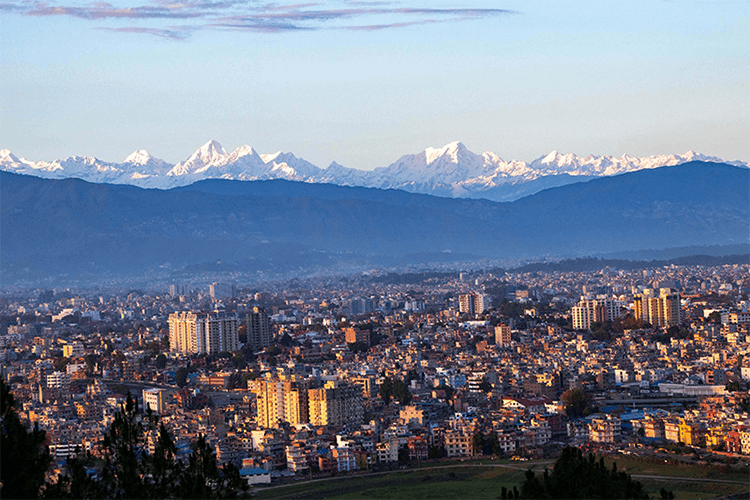 kathmandu valley see mt everest