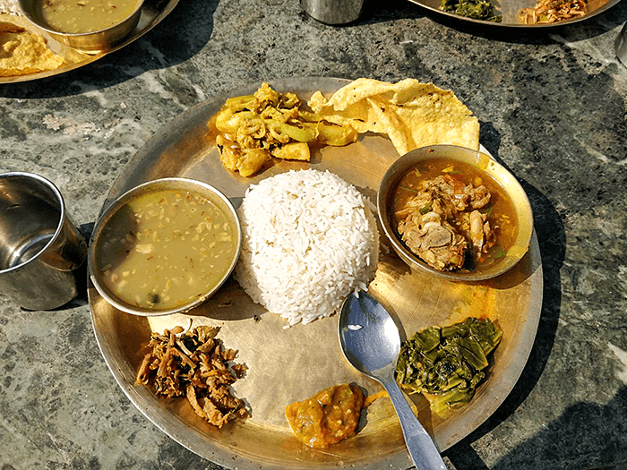 lunch break at chisapani